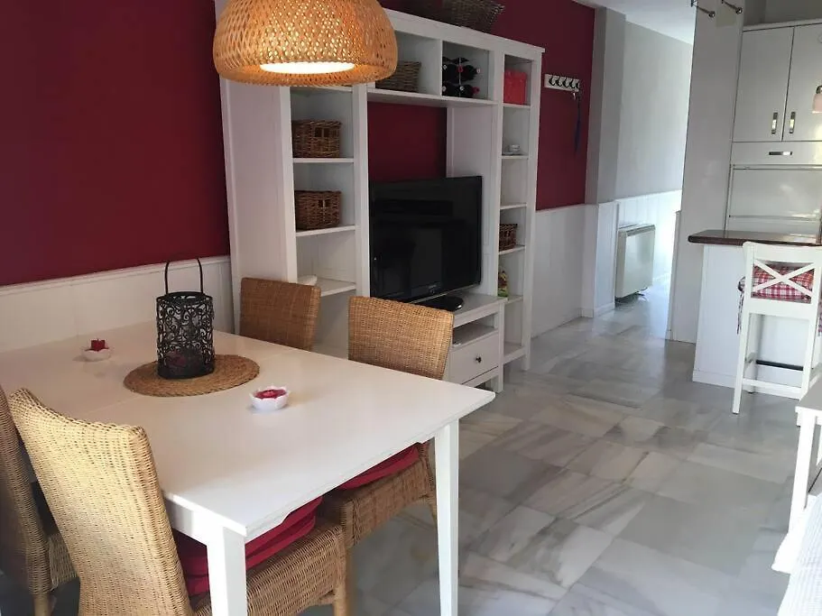 Apartamentos Rio Marinas 15 Playazo Beach 네르하 스페인